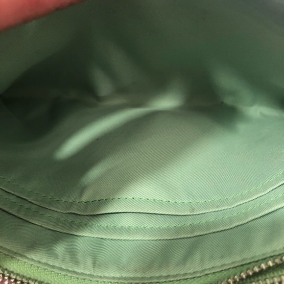 Coach double zipper green leather wristlet clutch